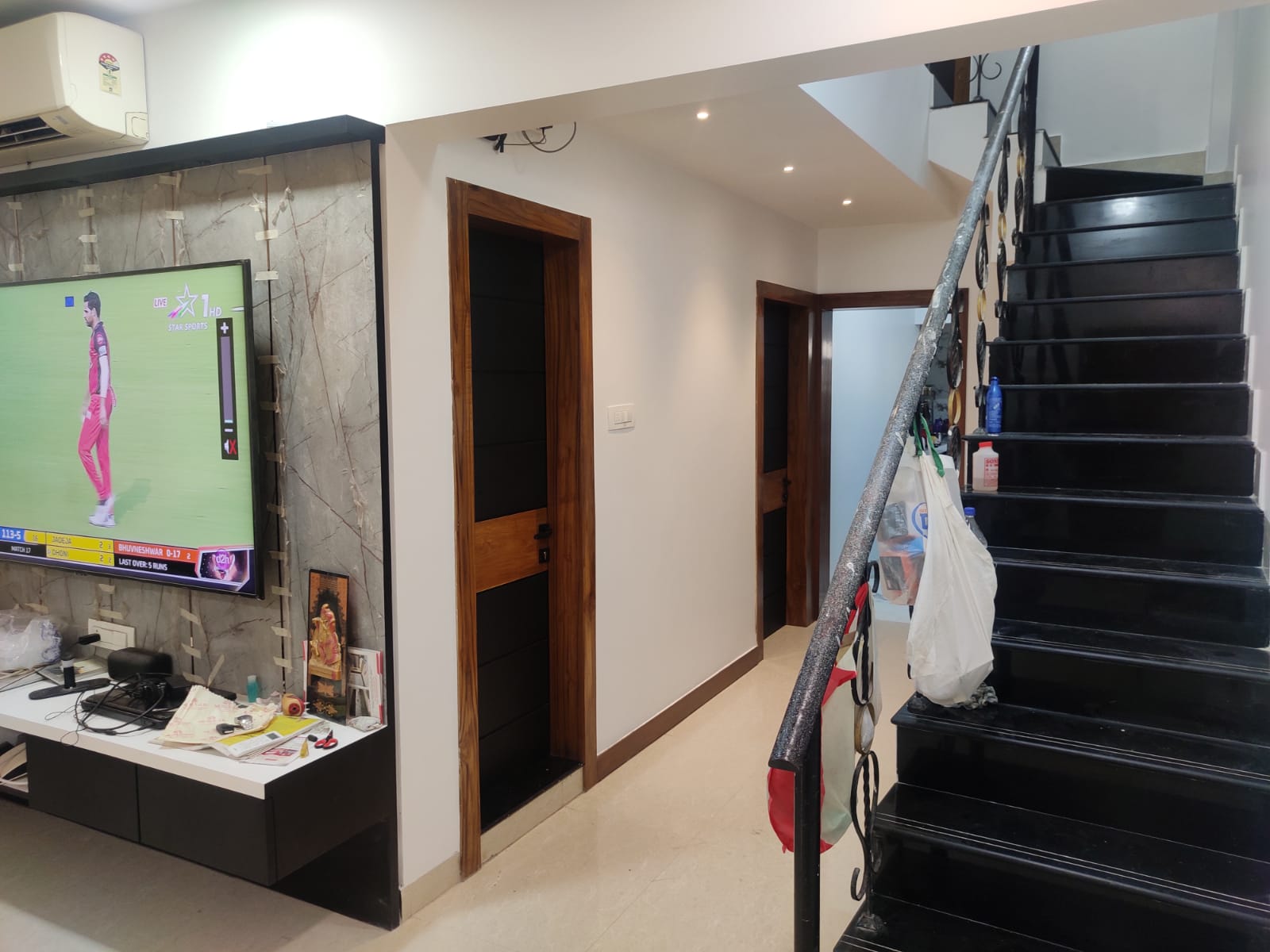 Mrs. Jaya Moorjani bungalow interior 7